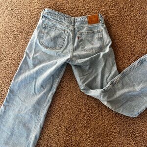 Levi’s Low Loose Jeans